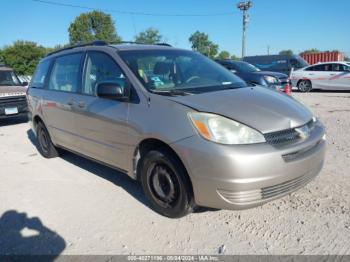  Salvage Toyota Sienna