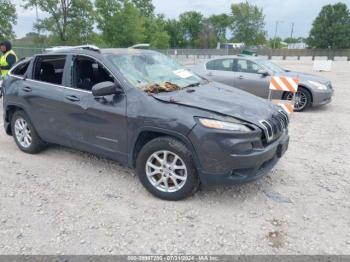  Salvage Jeep Cherokee