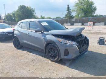  Salvage Nissan Kicks