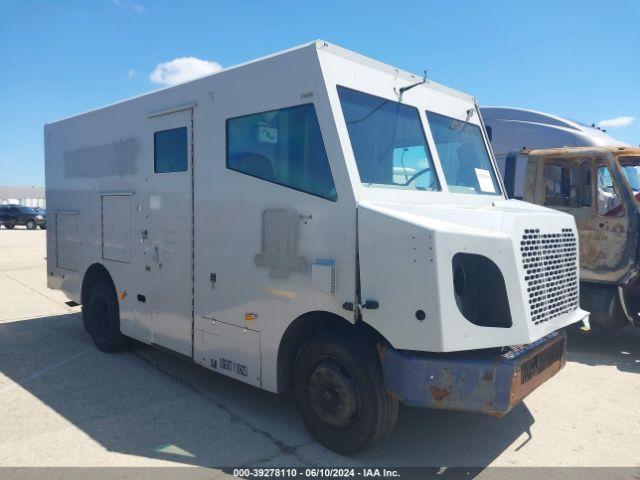  Salvage Freightliner Mt45g