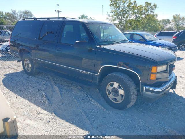  Salvage GMC Suburban 1500