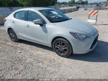  Salvage Toyota Yaris