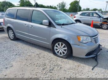  Salvage Chrysler Town & Country