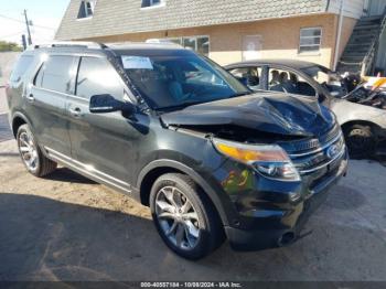  Salvage Ford Explorer