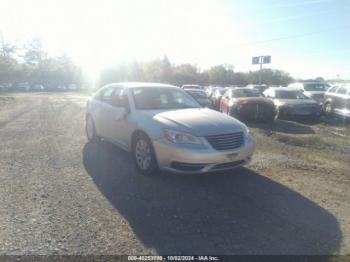  Salvage Chrysler 200