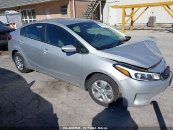  Salvage Kia Forte