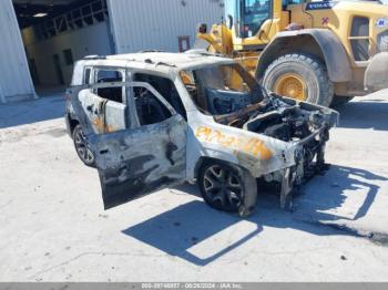  Salvage Jeep Renegade