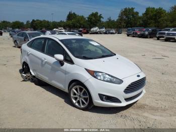  Salvage Ford Fiesta