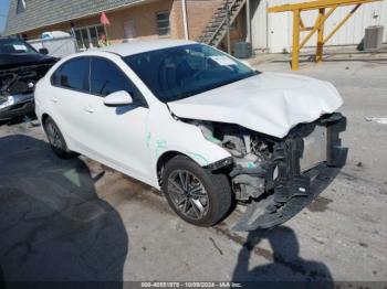  Salvage Kia Forte