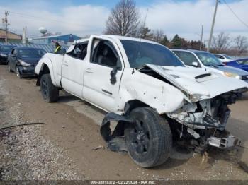  Salvage Toyota Tacoma