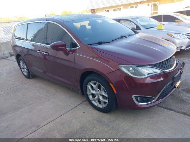  Salvage Chrysler Pacifica