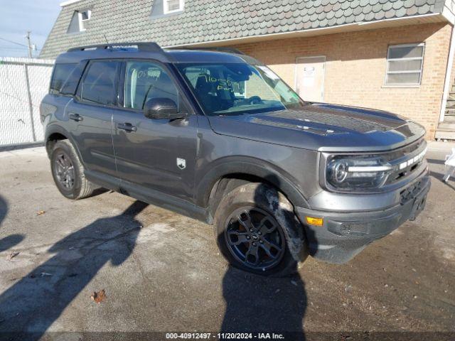  Salvage Ford Bronco