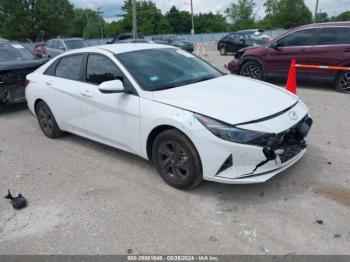  Salvage Hyundai ELANTRA