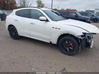  Salvage Maserati Levante