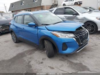  Salvage Nissan Kicks