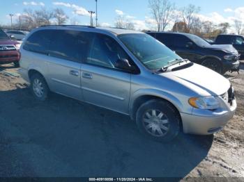  Salvage Chrysler Town & Country