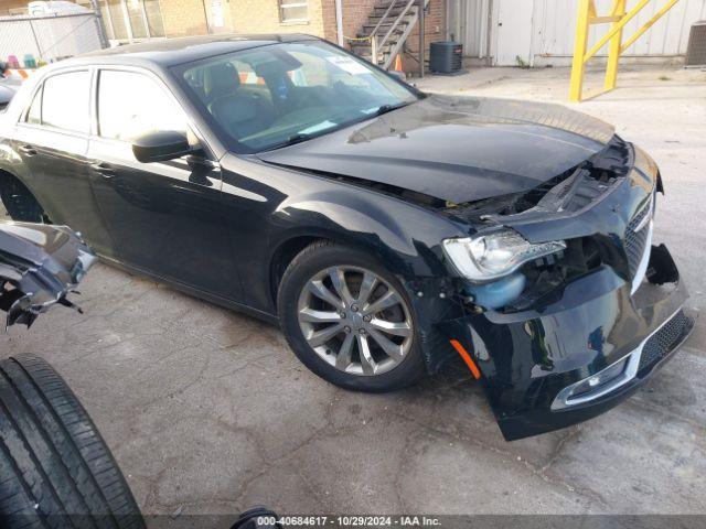  Salvage Chrysler 300