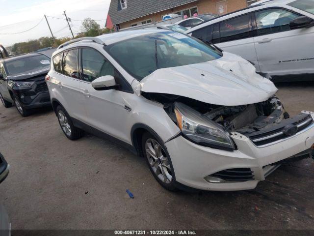  Salvage Ford Escape