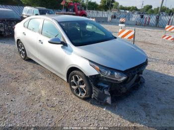  Salvage Kia Forte