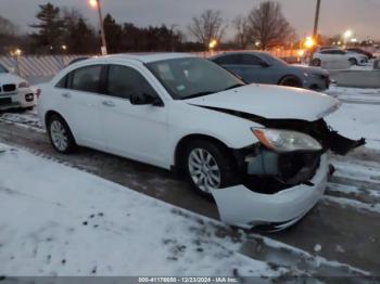  Salvage Chrysler 200