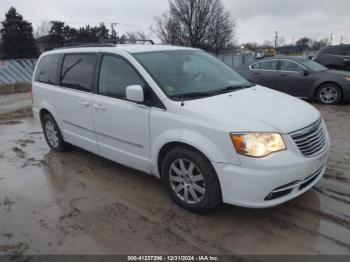  Salvage Chrysler Town & Country