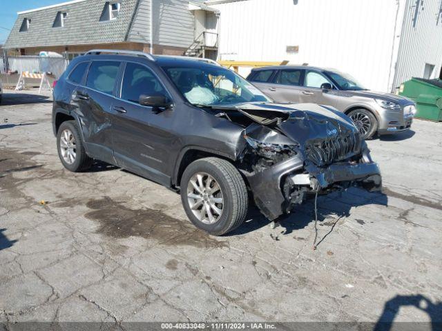  Salvage Jeep Cherokee