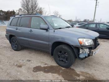  Salvage Toyota Highlander