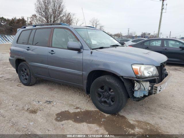  Salvage Toyota Highlander