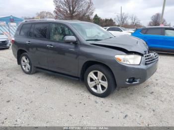  Salvage Toyota Highlander