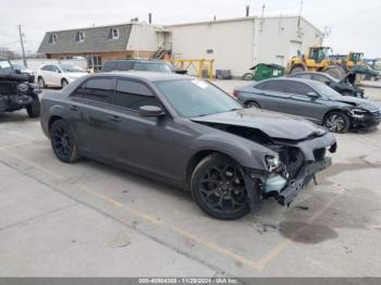  Salvage Chrysler 300