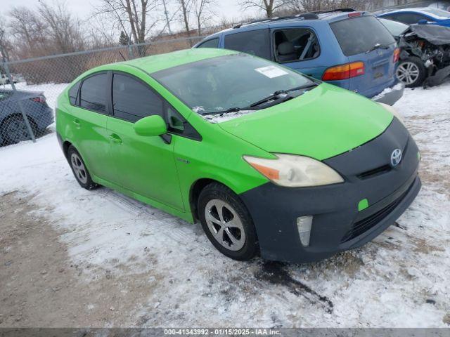  Salvage Toyota Prius