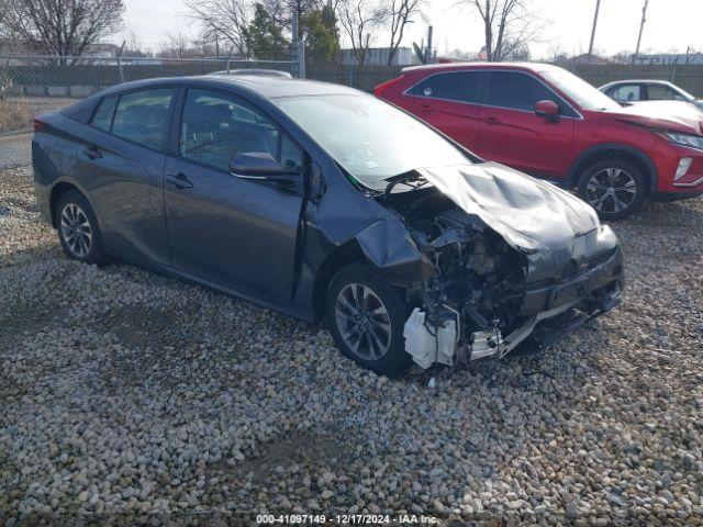  Salvage Toyota Prius