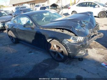  Salvage Ford Mustang