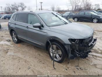  Salvage Volkswagen Tiguan