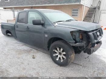  Salvage Nissan Titan