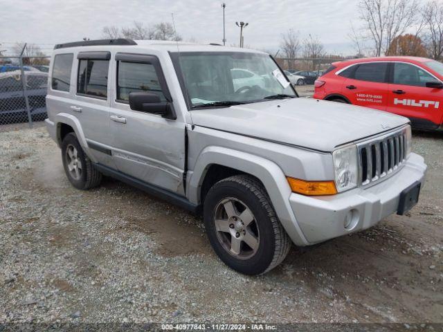  Salvage Jeep Commander