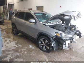  Salvage Jeep Cherokee