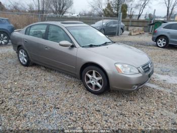  Salvage Nissan Altima