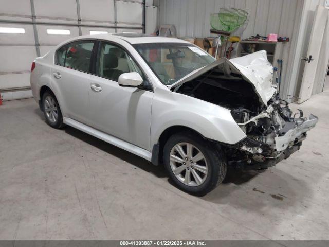  Salvage Subaru Legacy