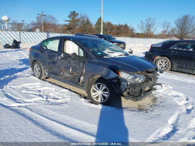  Salvage Nissan Versa