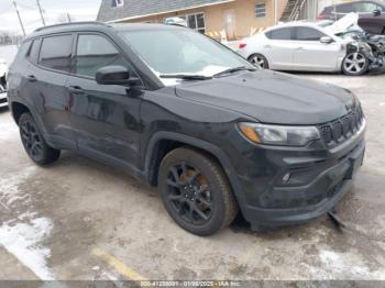  Salvage Jeep Compass