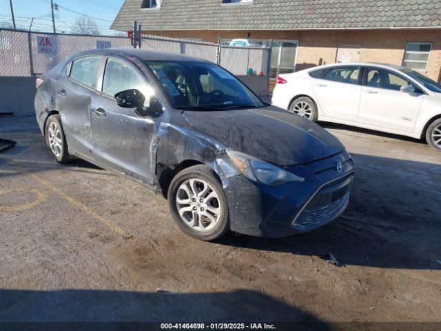  Salvage Toyota Yaris