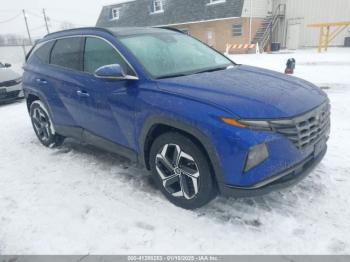  Salvage Hyundai TUCSON