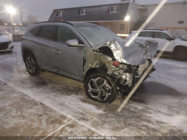  Salvage Hyundai TUCSON