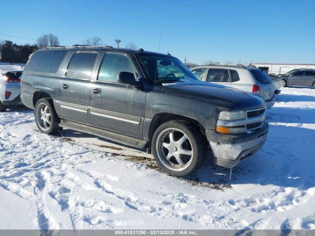  Salvage Chevrolet Suburban 1500