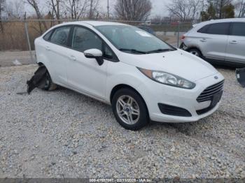  Salvage Ford Fiesta