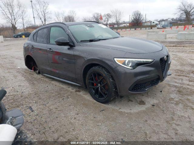  Salvage Alfa Romeo Stelvio