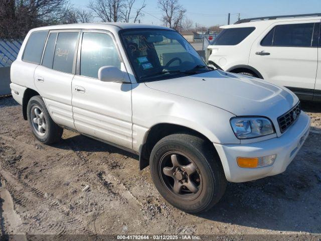  Salvage Toyota RAV4