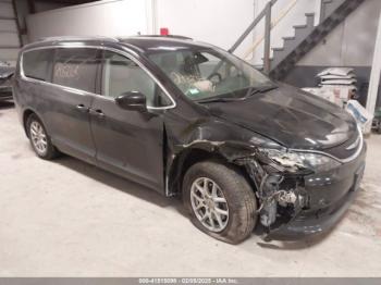  Salvage Chrysler Voyager