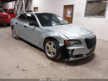  Salvage Chrysler 300